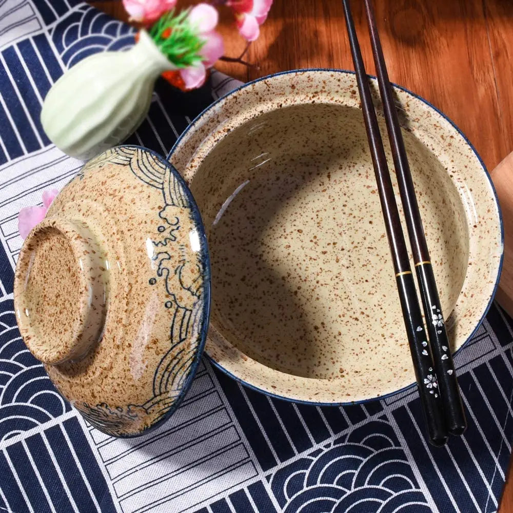 Japanese Ceramic Ramen Bowl with Lid – Floral Noodle & Soup Bowl